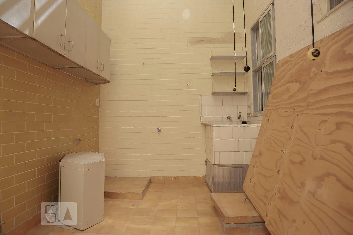 Casa com cozinha separada, 4 quartos e 3 banheiros — photo 32