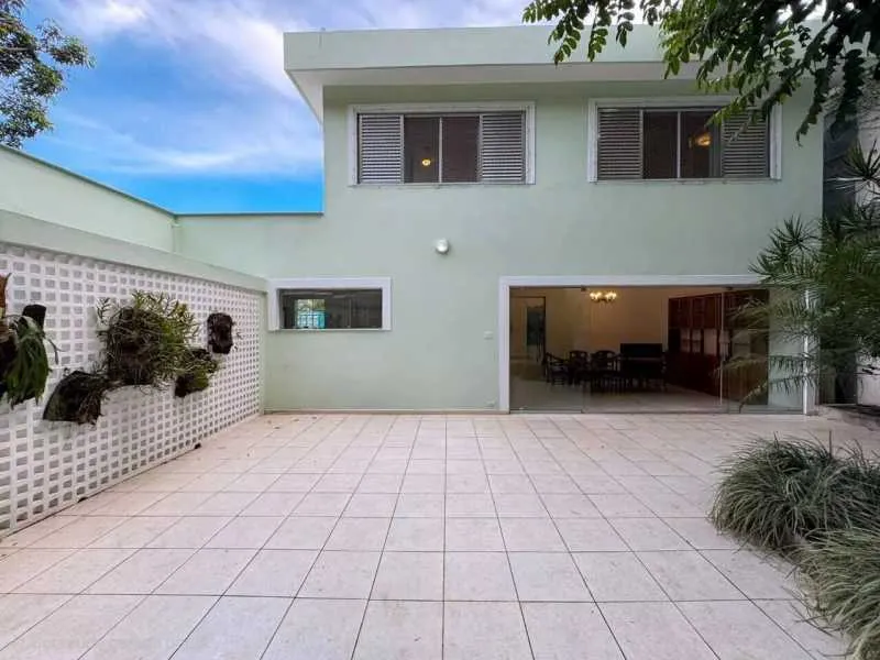 Casa triplex com 3 quartos e 5 banheiros — photo 14