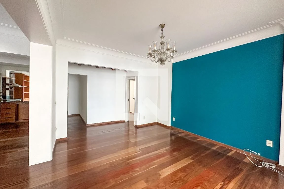 Apartamento com 4 quartos e sala de estar, 3 banheiros — photo 10