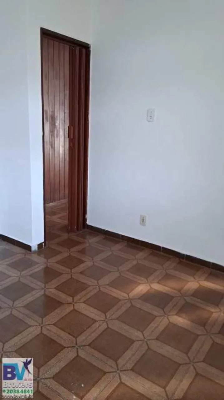 Apartment with 2 bedrooms and a separate kitchen with stove — photo 11
