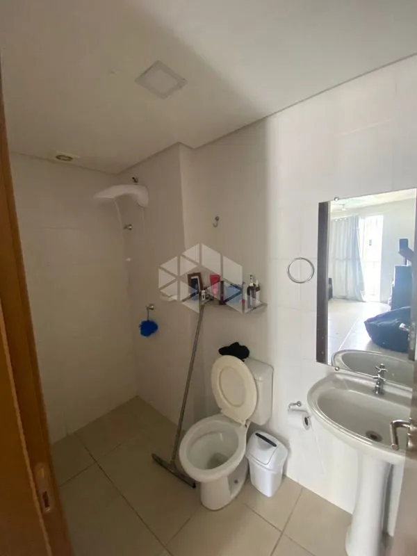 Furnished 60 m² apartment with open-plan kitchen and balcony — photo 7