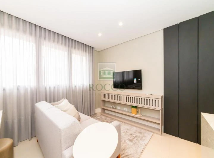 82 m² apartment with an open-plan kitchen and suite — photo 6