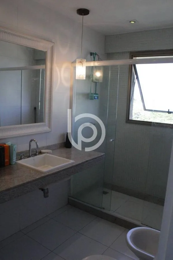 Furnished apartment with a closed kitchen and 4 bedrooms — photo 25