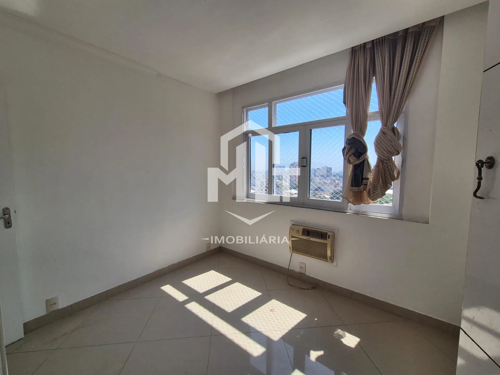 2 quartos e varanda envidraçada: apartamento de 75 m² — photo 30