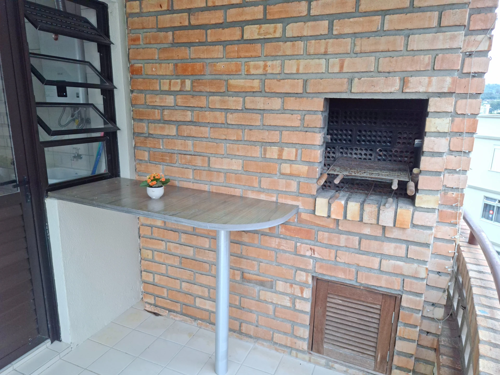 2-bedroom apartment, 1 with its own bathroom, 85 m² — photo 16