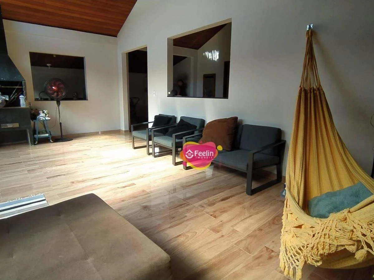 3-bedroom house with a washing machine in Florianópolis — photo 27