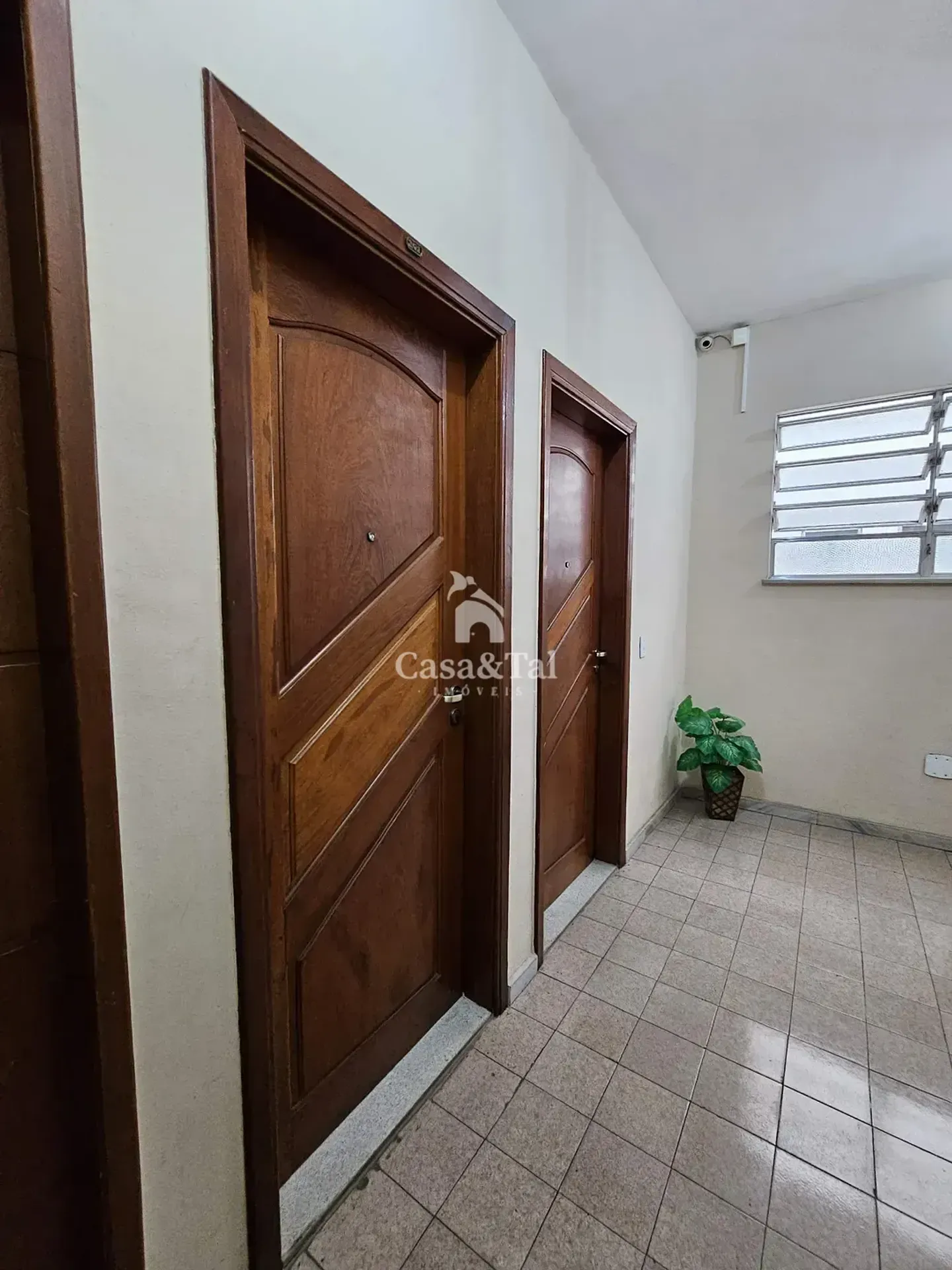Unfurnished apartment with air conditioning and 3 bedrooms — photo 4