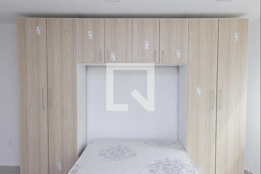 Unfurnished 1-bedroom apartment with 25 m² — photo 18