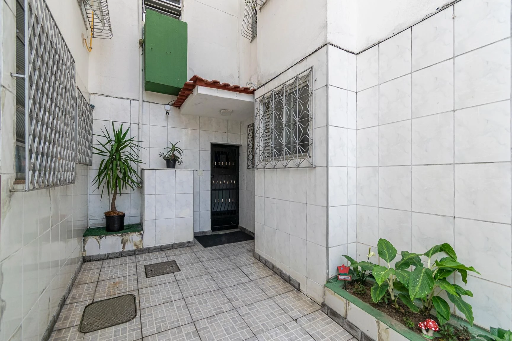 2-bedroom apartment, 43 m² — photo 17