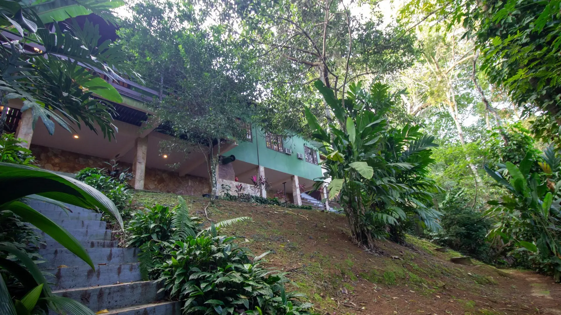 Casa com 4 quartos e 4 banheiros, com 3 vagas — photo 53