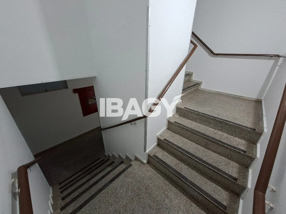 Apartamento de 2 dormitorios con cocina integrada a gas — photo 31