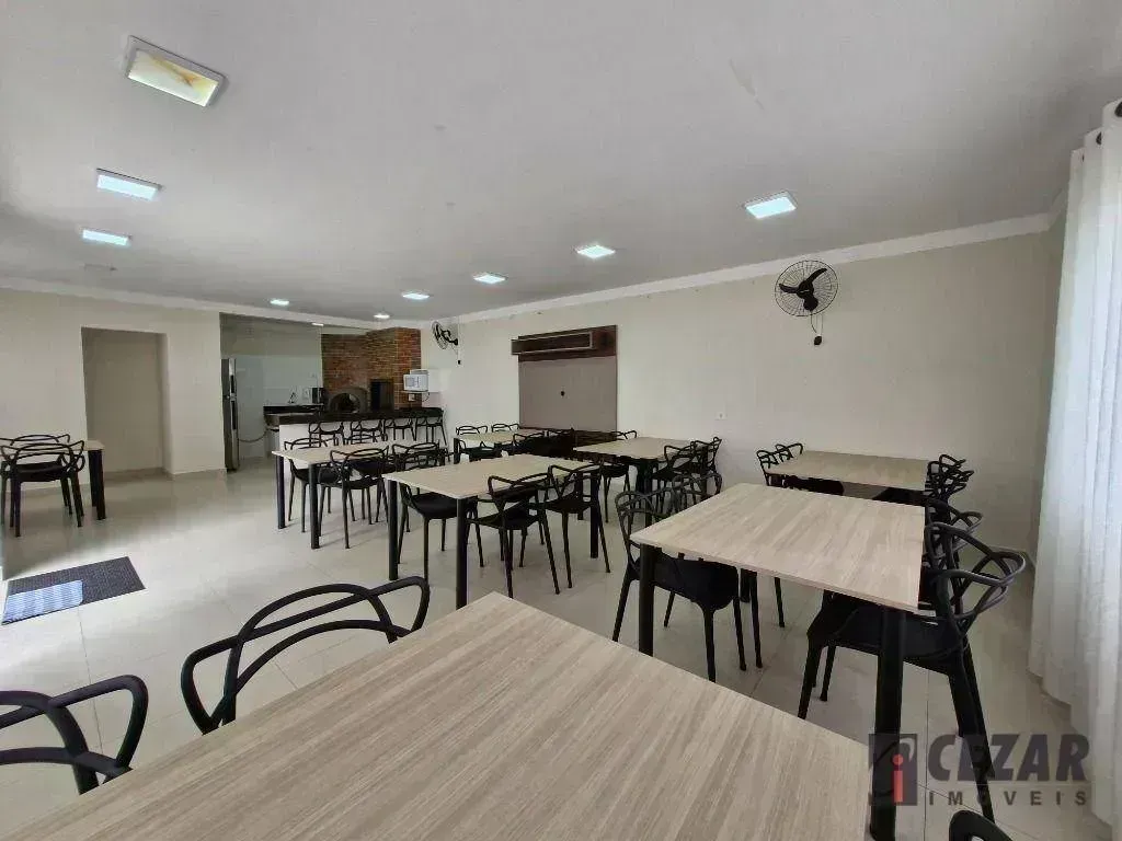 2-bedroom apartment with suite and 2 bathrooms — photo 39
