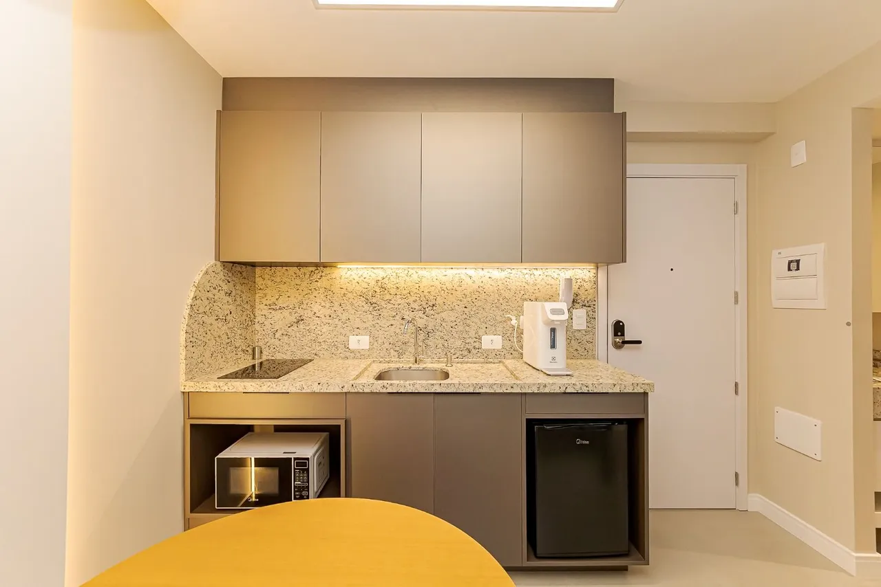 Furnished 39 m² studio with private BBQ area — photo 7