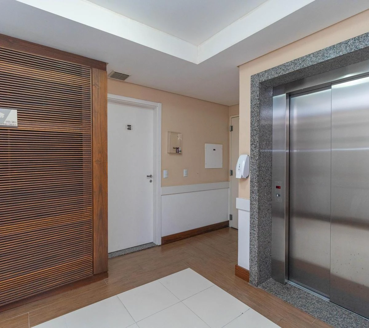 Furnished apartment, 48 m², with a washing machine — photo 12