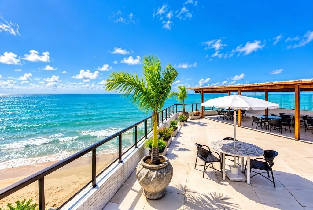 25 m² apartment with balcony and water view — photo 4