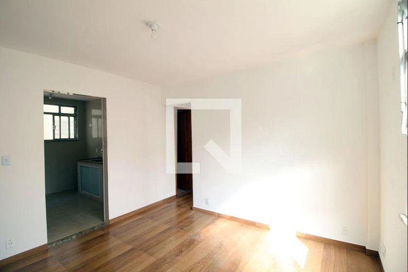 Apartment, 48 m², with wood or laminate floors — photo 11