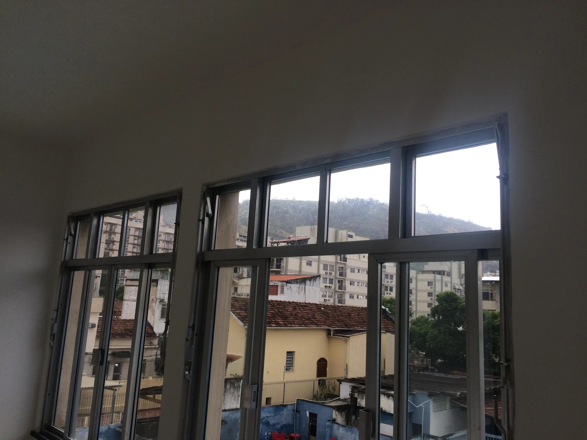 60 m² apartment with 2 bedrooms and 2 bathrooms — photo 13