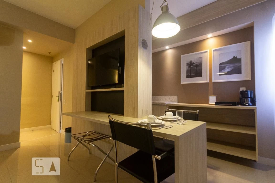 Apartamento mobiliado com 2 suítes e 1 vaga — photo 2