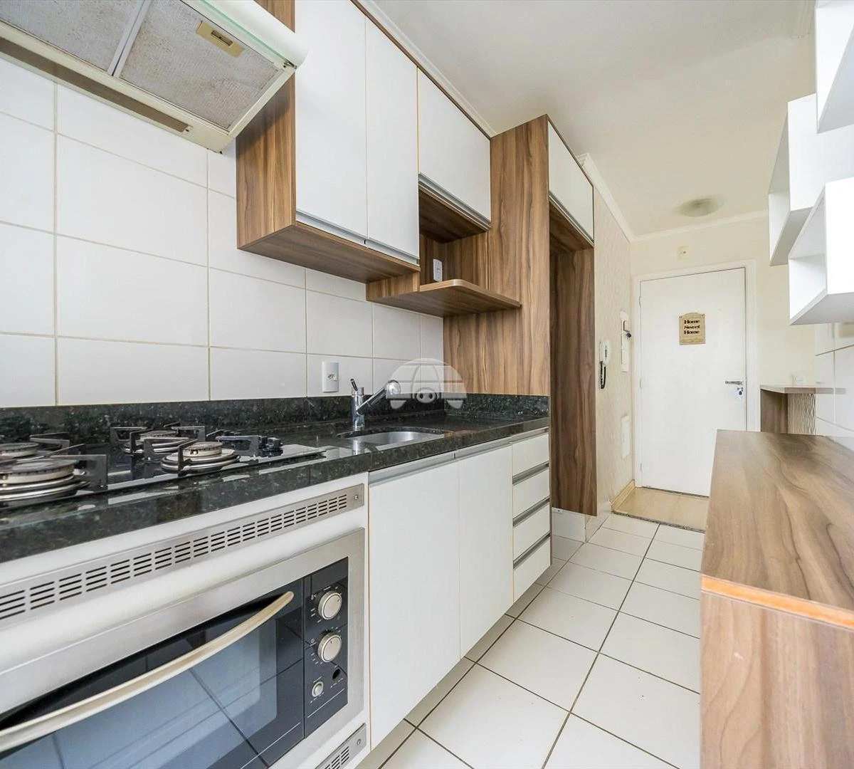 3-bedroom apartment with en-suite and 1 parking spot — photo 22