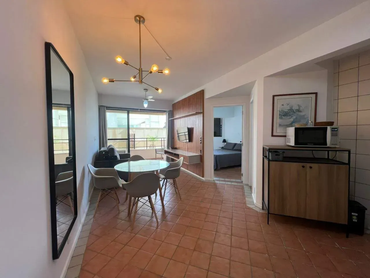 Apartamento de 1 dormitorio de 59 m² con balcón — photo 2