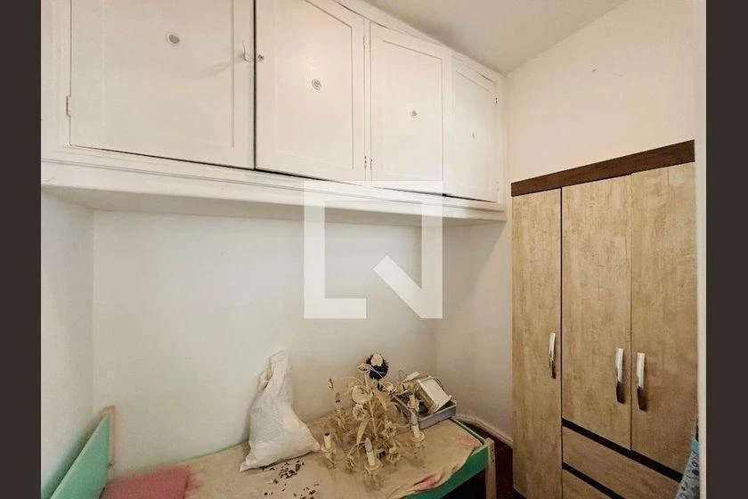 142 m² rental apartment with 3 bedrooms and separate kitchen — photo 36