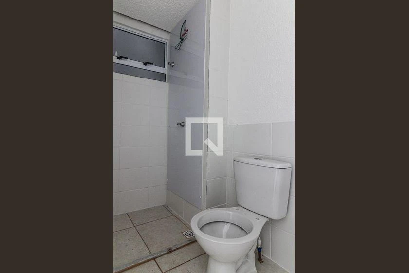 2-bedroom apartment in a building with a pool — photo 24