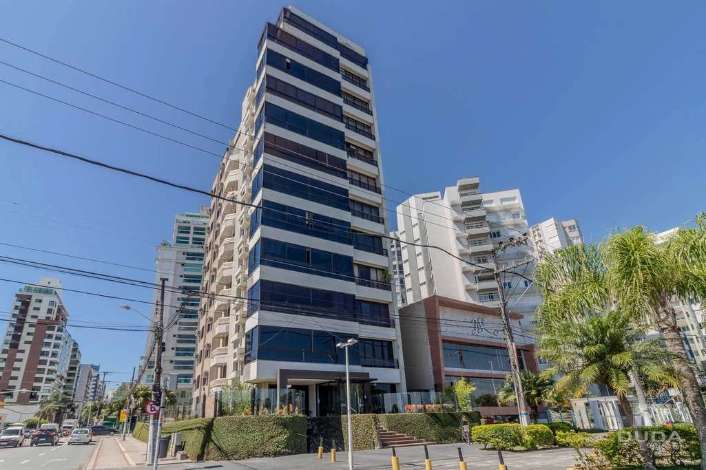 Apartamento sem mobília com 402 m² e cozinha integrada — photo 4