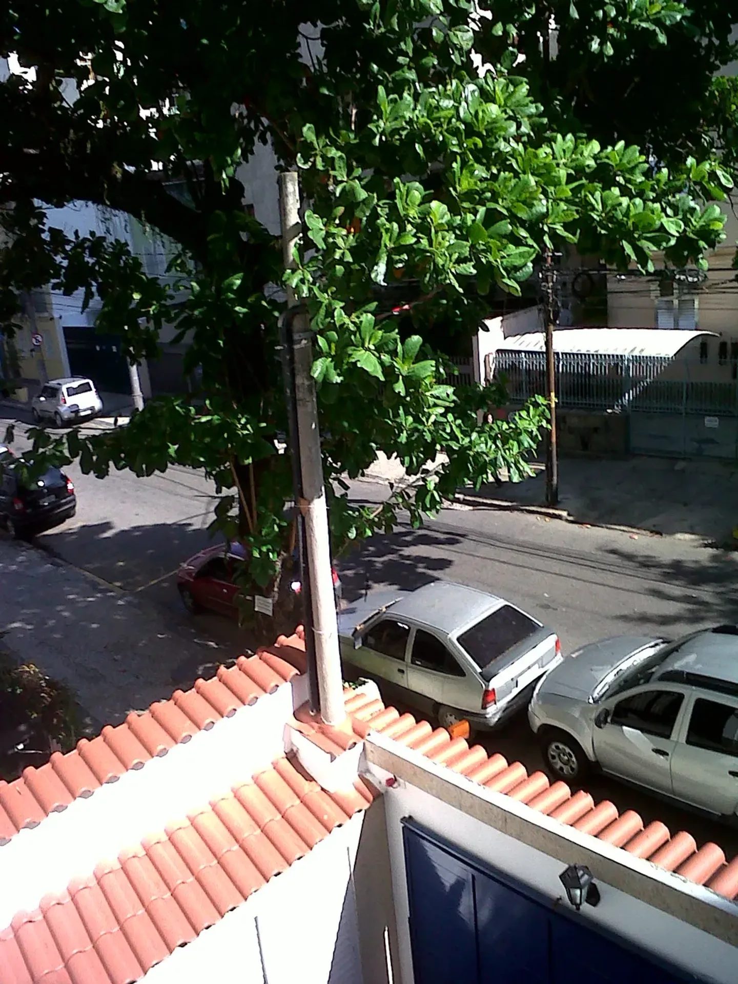 Departamento de 2 dormitorios con balcón cerrado con vidrio — photo 27