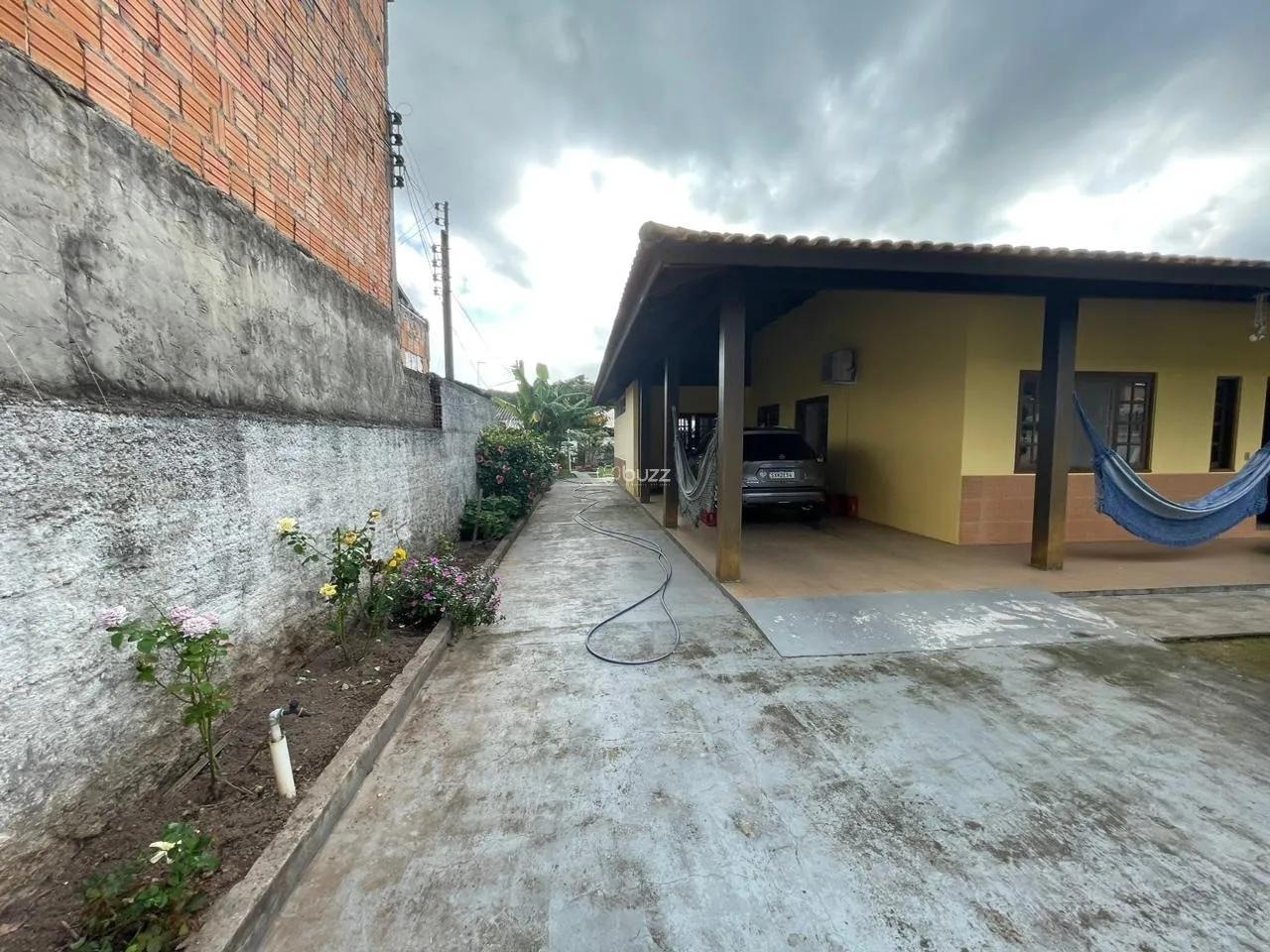House with 5 bedrooms, 3 bathrooms and a private garden — photo 18