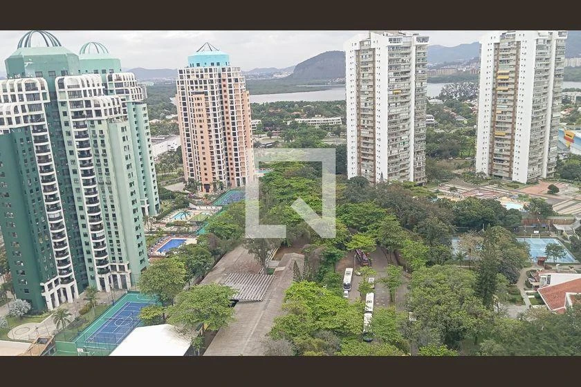 Mountain view in a 3-bedroom apartment, 106 m² — photo 20