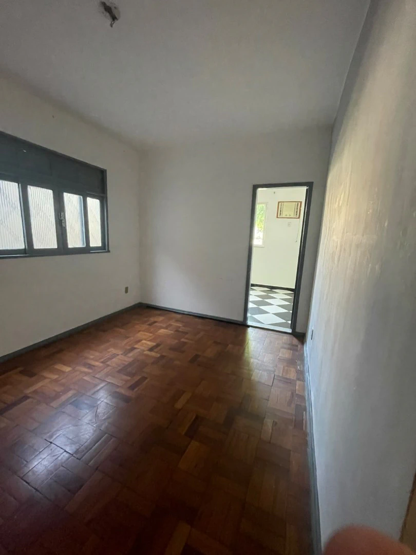 Wood or laminate floors in a 2-bedroom house, 54 m² — photo 3