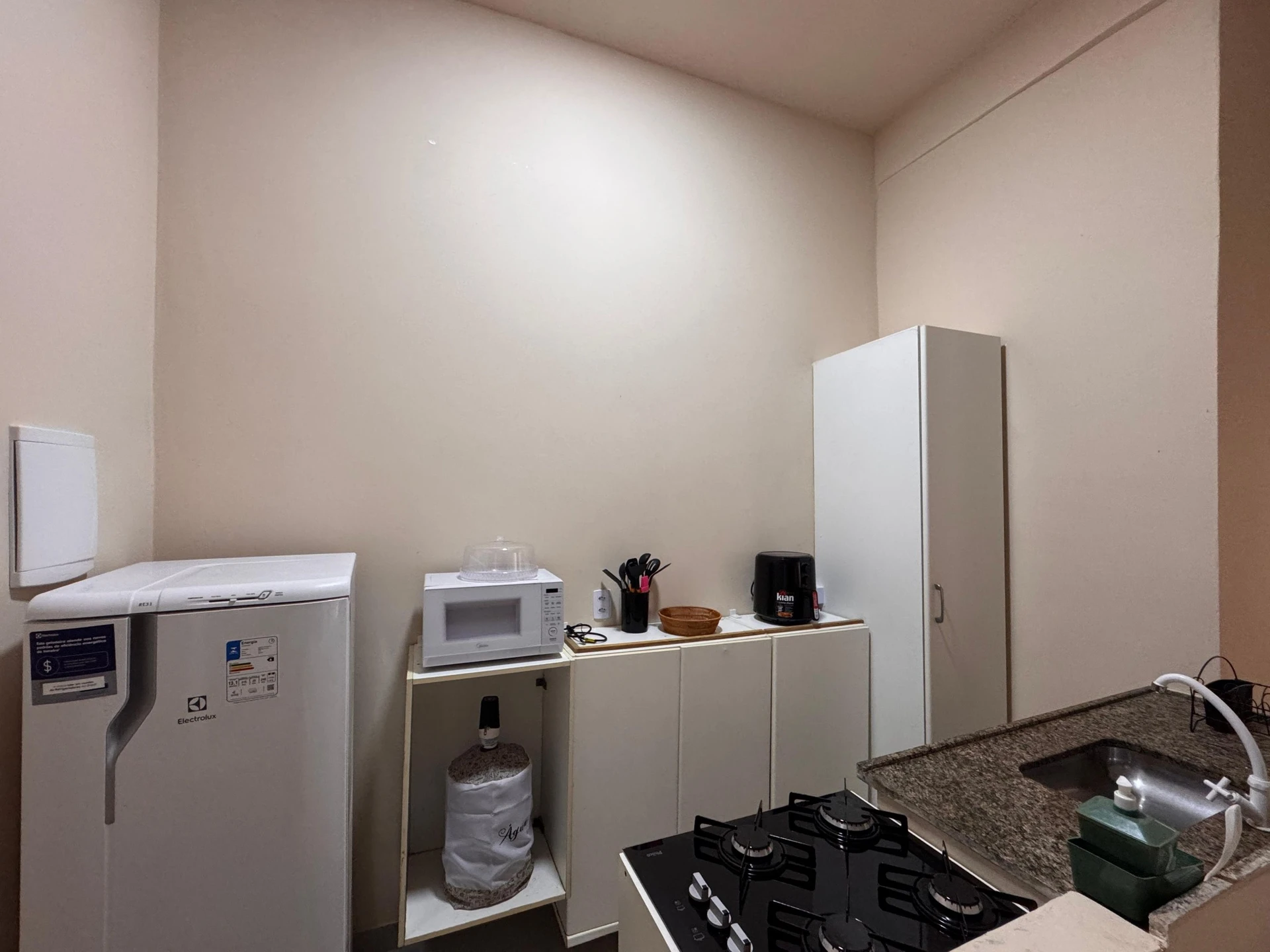 Washing machine in a one-bedroom house, 76 m² — photo 3