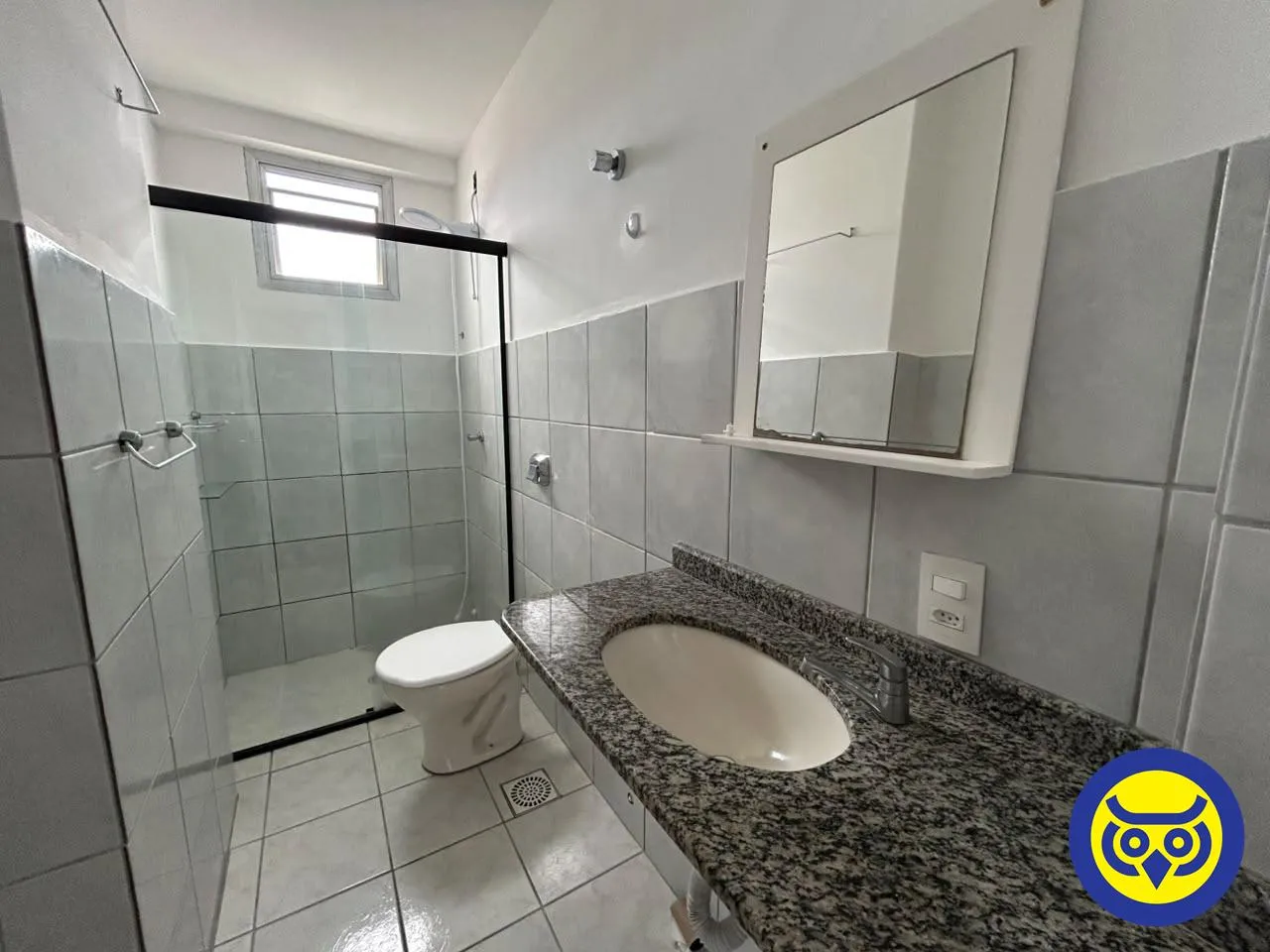 Apartment on the 5th floor with wood or laminate floors — photo 4