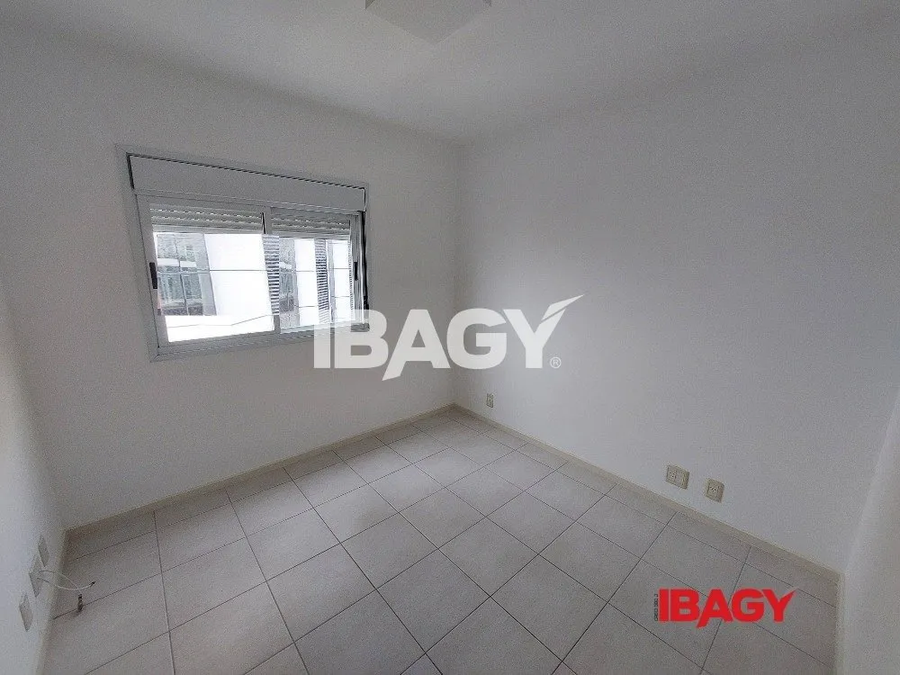 Мебльована квартира 151 м² з 3 спальнями — photo 8