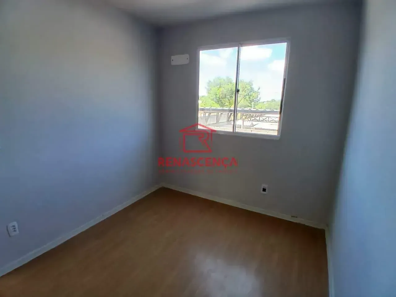 Unfurnished 2-bedroom apartment with parking spot — photo 17
