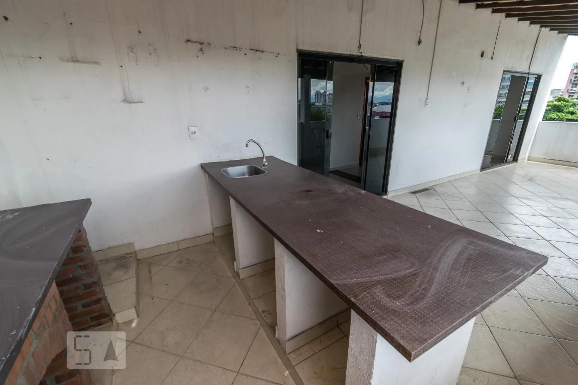 One-bedroom apartment with a private BBQ in Rio de Janeiro — photo 24