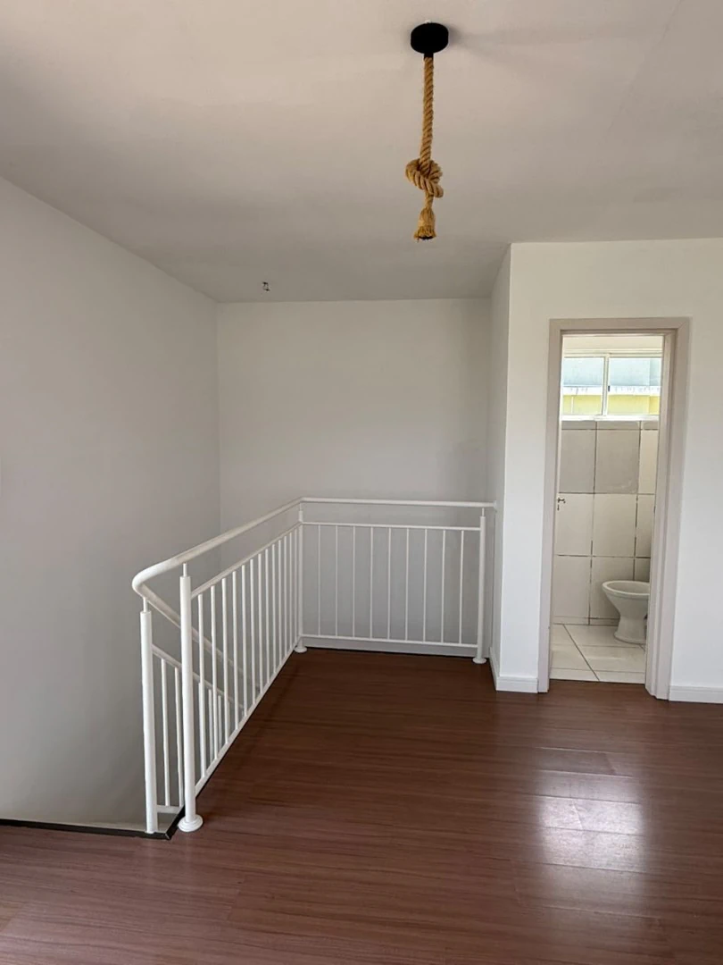 Квартира с 3 спальнями, 1 сьют и 140 м²