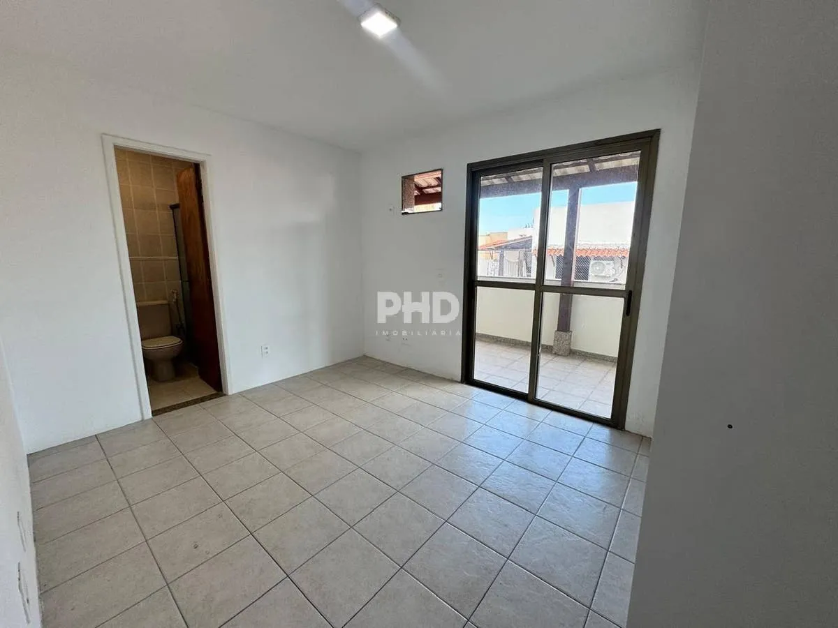 Apartment, 183 m², with a grill on the balcony — photo 33
