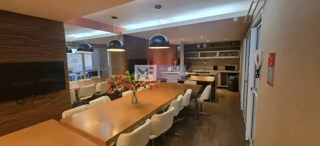 2-bedroom apartment with 2 bathrooms and a balcony — photo 8