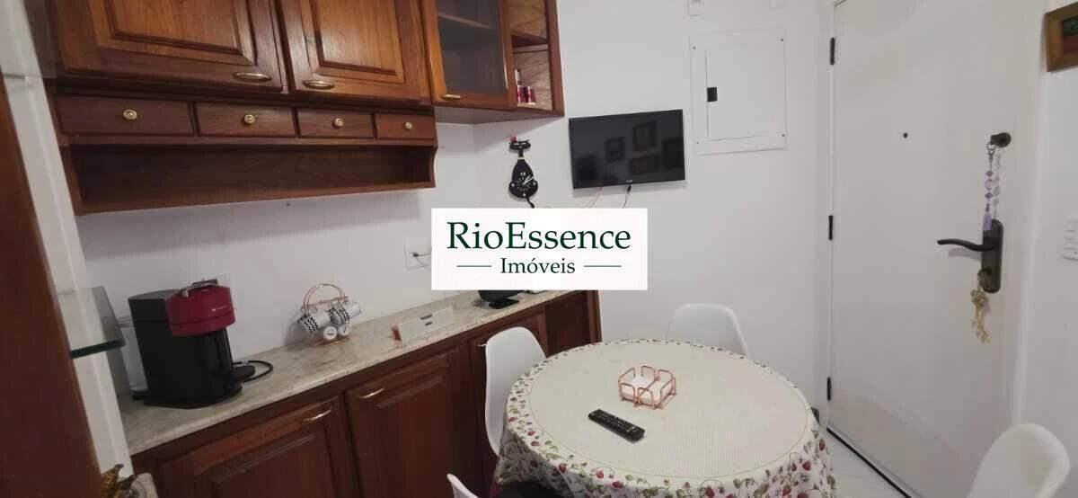 Furnished 2-bedroom apartment with suite, 105 m² — photo 24