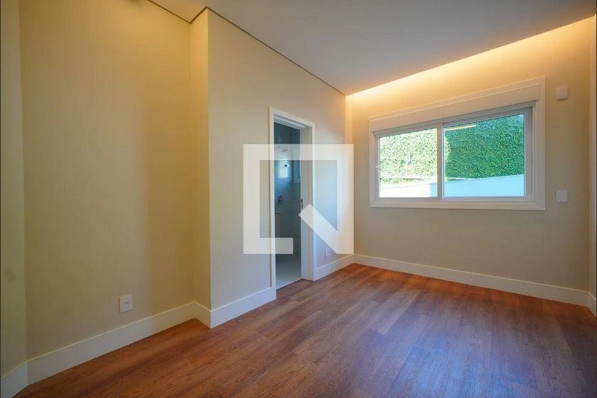 3-bedroom apartment with a water view in Florianópolis — photo 3