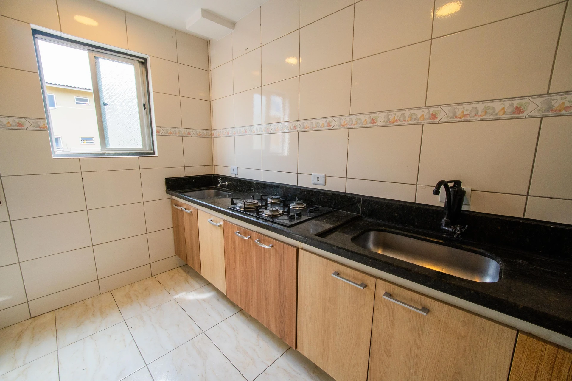 2-bedroom apartment with a washing machine in Curitiba — photo 15