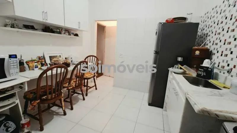 3-bedroom apartment with a washing machine — photo 25