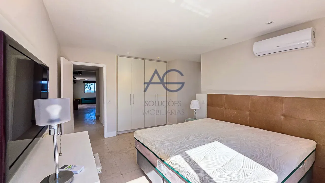 Duplex penthouse with 1 bedroom and open views — photo 17