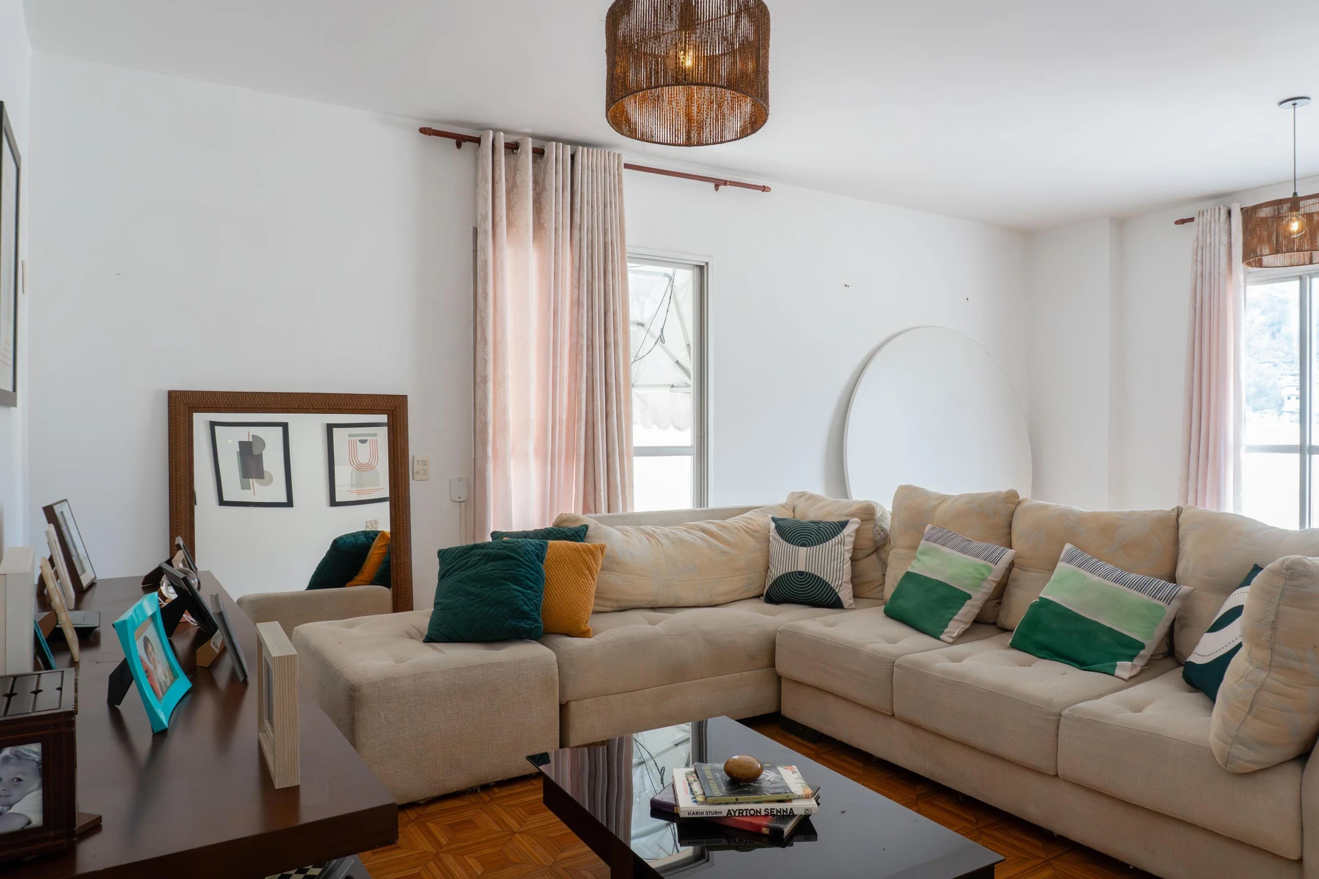 Furnished apartment, 504 m², with a mountain view — photo 32