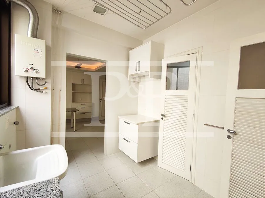 Apartamento com 3 dormitórios de 294 m² e 4 vagas — photo 31