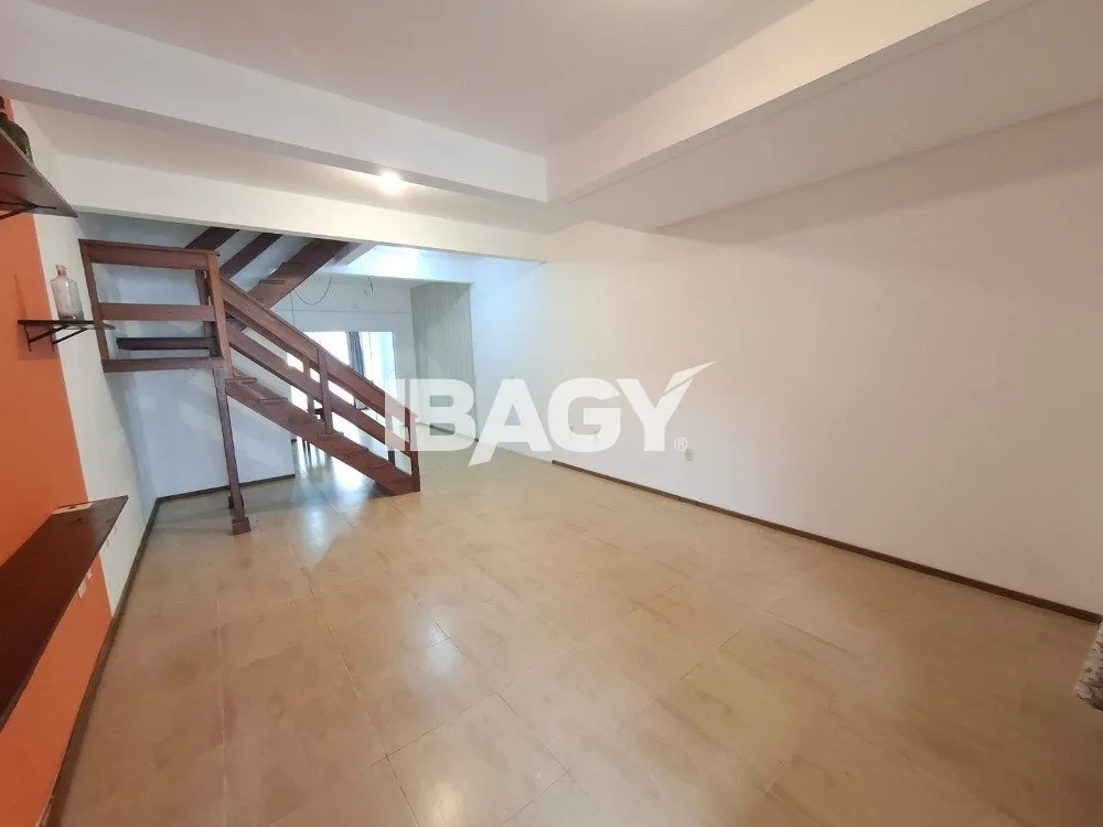 2-suite house with 121 m² and 2 parking spaces