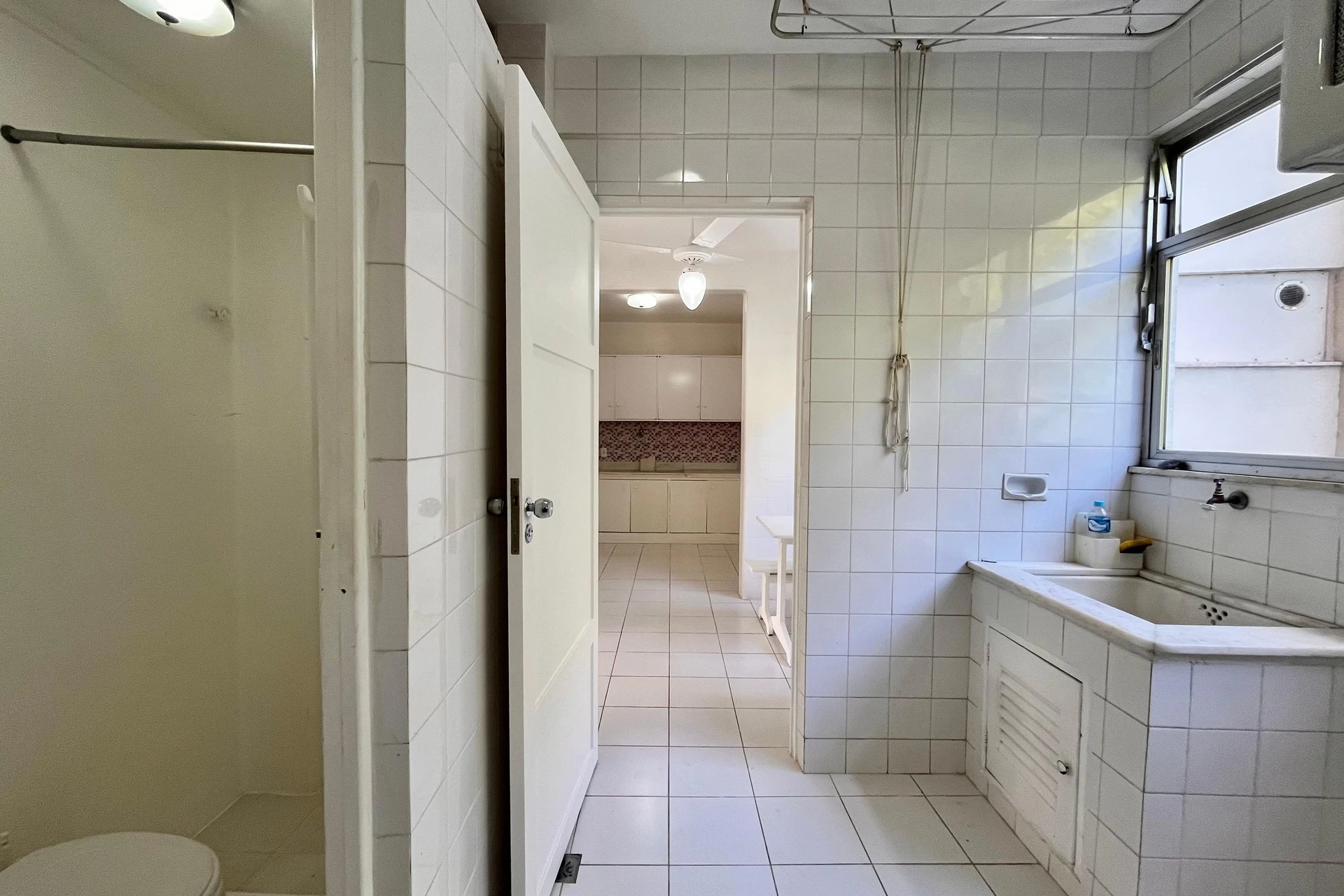 Unfurnished 2-bedroom rental apartment with 2 baths — photo 63