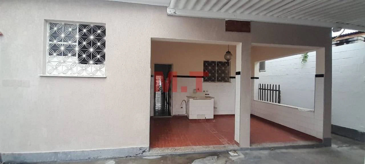 House with 3 bedrooms and a private garden — photo 24