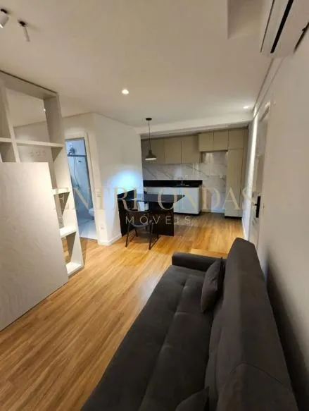 39 m² studio with a water view and a walk-in closet — photo 4